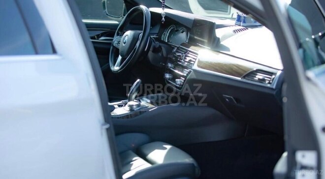 BMW 530e 2018, 102,000 km - 2.0 л - Bakı