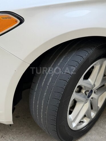 Ford Fusion (North America) 2014, 280,000 km - 1.5 l - Sabirabad