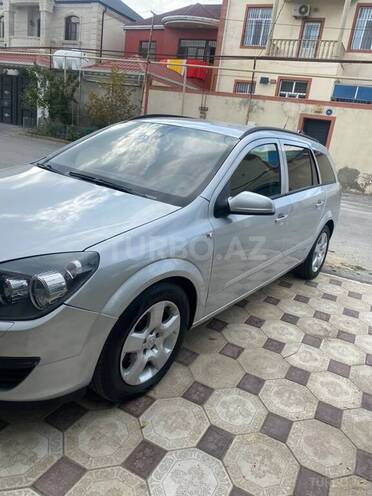 Opel Astra 2006, 326,000 km - 1.4 l - Sumqayıt