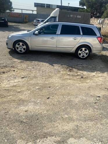 Opel Astra 2006, 326,000 km - 1.4 l - Sumqayıt