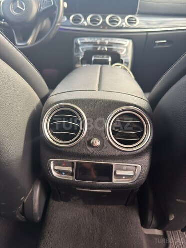 Mercedes E 220 d 2017, 249,500 km - 2.0 l - Bakı