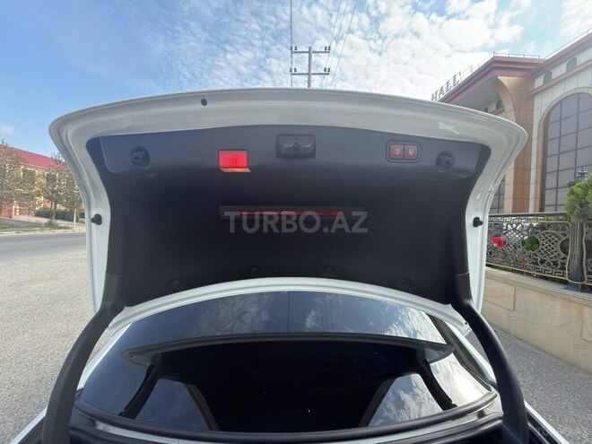Mercedes E 220 d 2017, 249,500 km - 2.0 l - Bakı