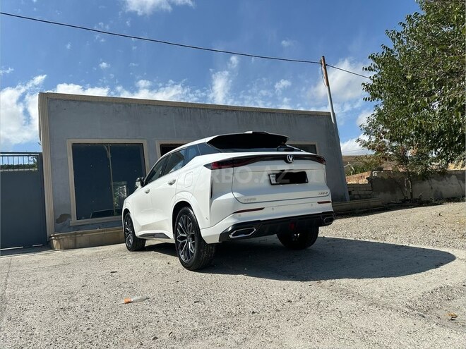 Changan  2024, 17,000 km - 1.5 l - Bakı