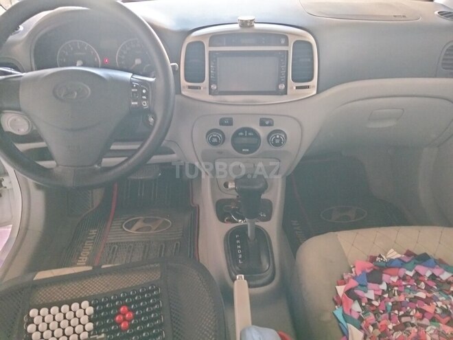 Hyundai Accent 2008, 248,000 km - 1.6 л - Bakı