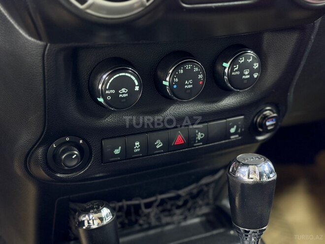 Jeep Wrangler 2014, 260,000 km - 3.6 l - Bakı