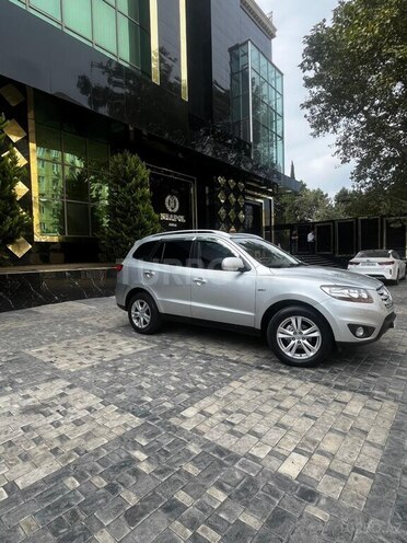 Hyundai Santa Fe 2009, 221,000 km - 2.2 l - Bakı