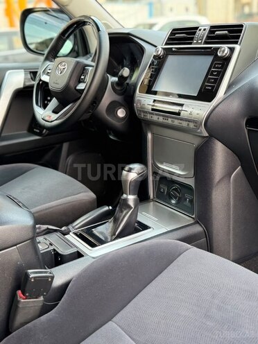 Toyota Land Cruiser Prado 2019, 181,000 km - 2.7 l - Bakı