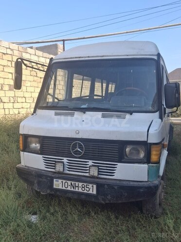 Mercedes 208 D 1992, 254,000 km - 2.4 l - Bakı
