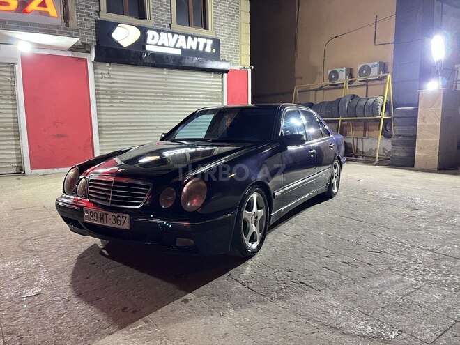 Mercedes E 320 1999, 660,000 km - 3.2 l - Bakı