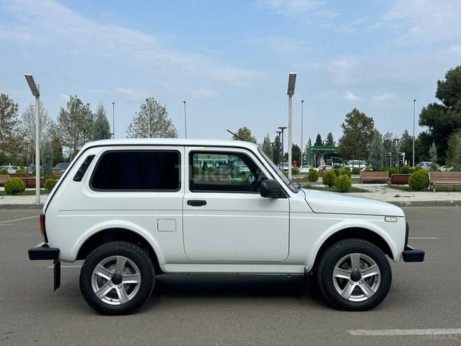LADA (VAZ) Niva 2025, 22,000 km - 1.7 l - Gəncə