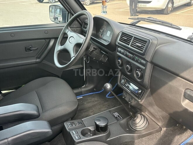 LADA (VAZ) Niva 2025, 22,000 km - 1.7 l - Gəncə