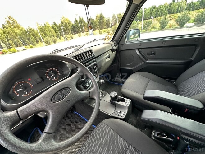 LADA (VAZ) Niva 2025, 22,000 km - 1.7 l - Gəncə