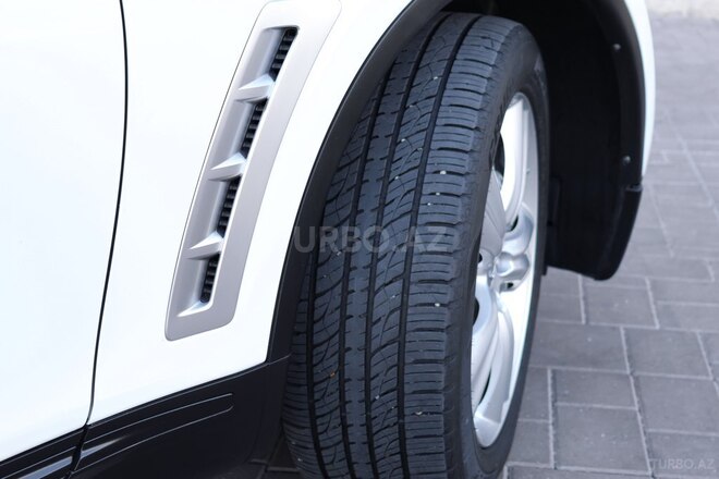 Infiniti FX35 2008, 250,000 km - 3.5 l - İmişli