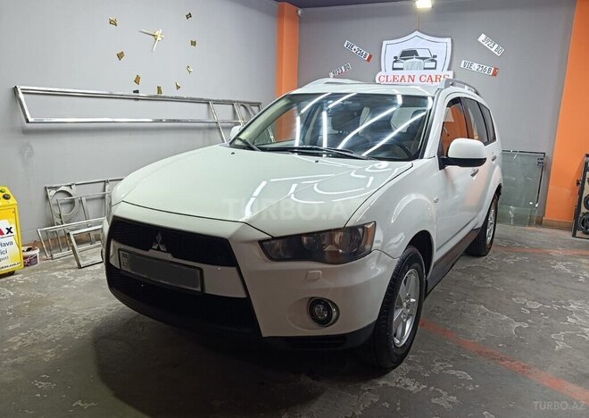 Mitsubishi Outlander 2010, 338,000 km - 2.4 l - Bakı