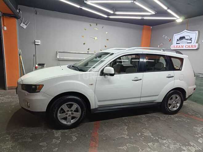 Mitsubishi Outlander 2010, 338,000 km - 2.4 l - Bakı