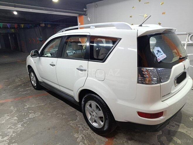 Mitsubishi Outlander 2010, 338,000 km - 2.4 l - Bakı