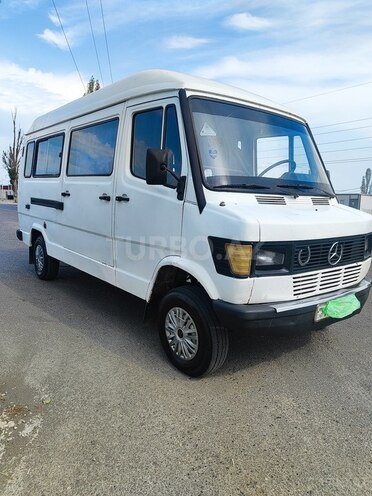 Mercedes 208 D 1996, 379,500 km - 2.3 л - Xaçmaz