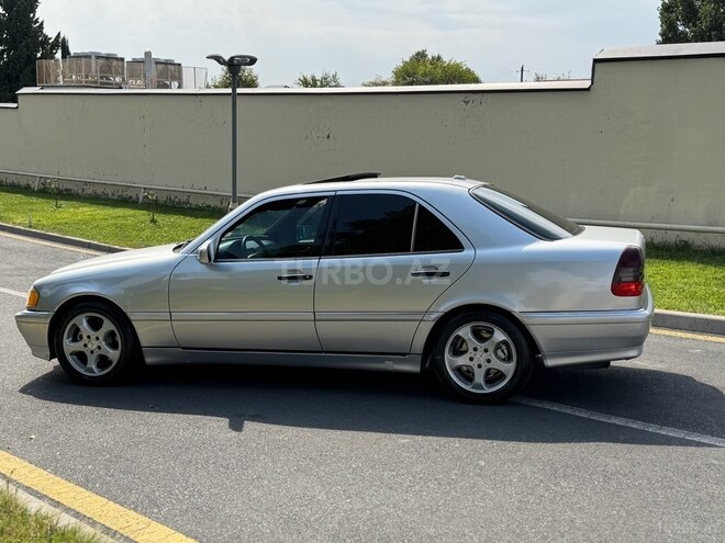 Mercedes C 230 1999, 194,000 km - 2.3 l - Balakən