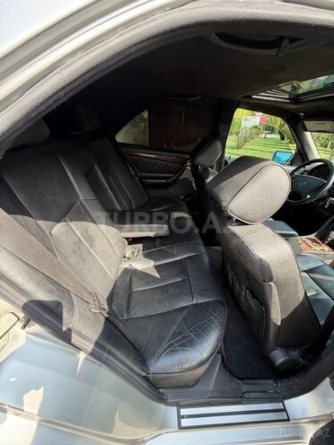 Mercedes C 230 1999, 194,000 km - 2.3 l - Balakən
