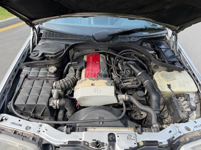 Mercedes C 230 1999, 194,000 km - 2.3 l - Balakən