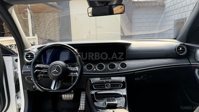 Mercedes E 300 4MATIC 2017, 213,000 km - 2.0 l - Gəncə