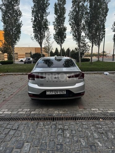 Hyundai Elantra 2019, 196,000 km - 2.0 l - Bakı