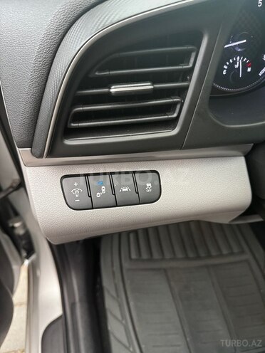 Hyundai Elantra 2019, 196,000 km - 2.0 l - Bakı