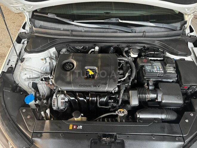 Hyundai Elantra 2019, 196,000 km - 2.0 l - Bakı