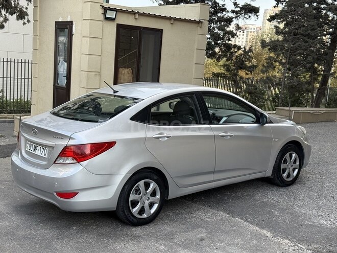 Hyundai Accent 2011, 167,000 km - 1.4 l - Bakı