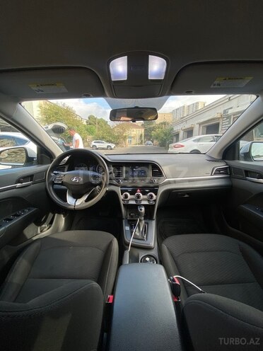 Hyundai Elantra 2019, 174,894 km - 2.0 l - Bakı