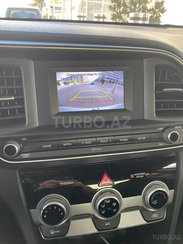 Hyundai Elantra 2019, 174,894 km - 2.0 l - Bakı