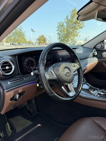 Mercedes E 220 d 2017, 127,000 km - 2.0 l - Bakı