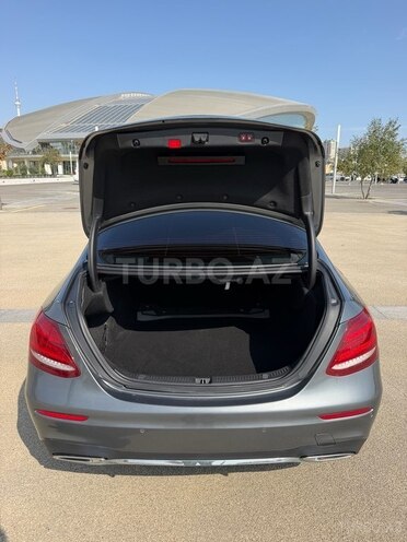 Mercedes E 220 d 2017, 127,000 km - 2.0 l - Bakı
