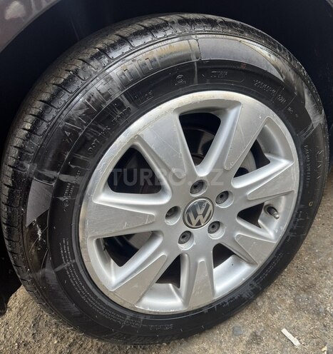 Volkswagen Passat 2005, 208,066 km - 2.0 l - Bakı