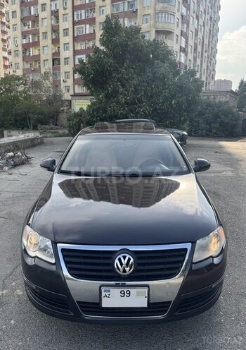 Volkswagen Passat 2005, 208,066 km - 2.0 l - Bakı