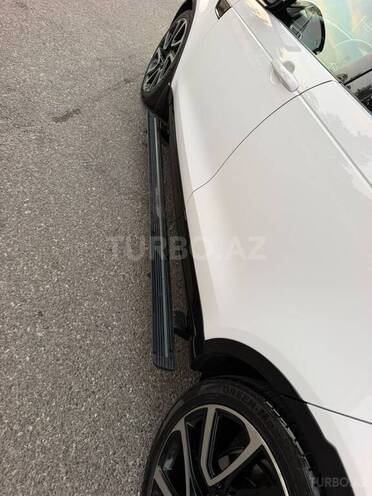Land Rover Discovery 2017, 123,000 km - 3.0 l - Bakı
