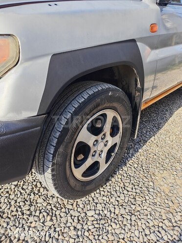 Mitsubishi Pajero io 2000, 320,000 km - 1.8 l - Bakı
