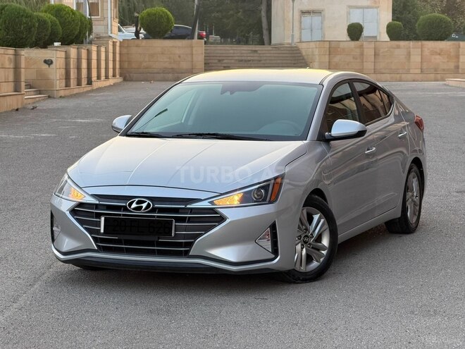 Hyundai Elantra 2019, 152,888 km - 2.0 l - Gəncə