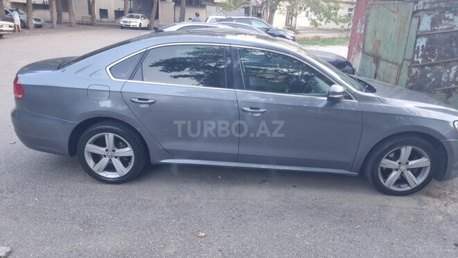 Volkswagen Passat 2012, 255,000 km - 2.5 l - Bakı