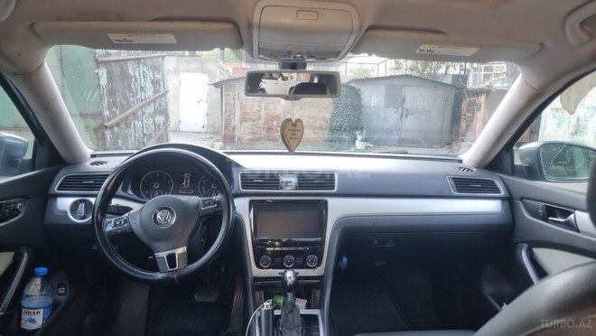 Volkswagen Passat 2012, 255,000 km - 2.5 l - Bakı