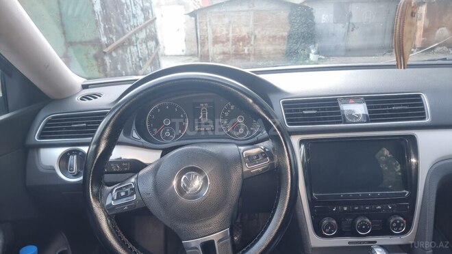 Volkswagen Passat 2012, 255,000 km - 2.5 l - Bakı