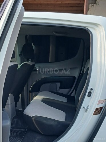 Mitsubishi L200 2010, 228,000 km - 2.5 l - Bakı
