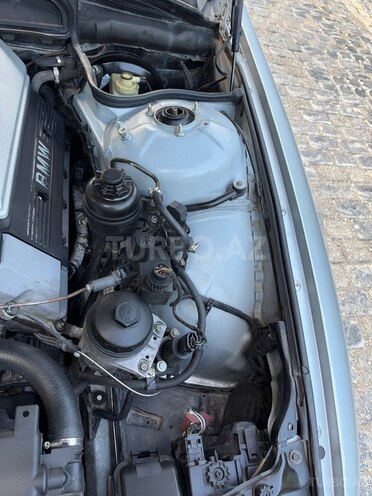 BMW 735 1996, 484,800 km - 3.5 l - Bakı
