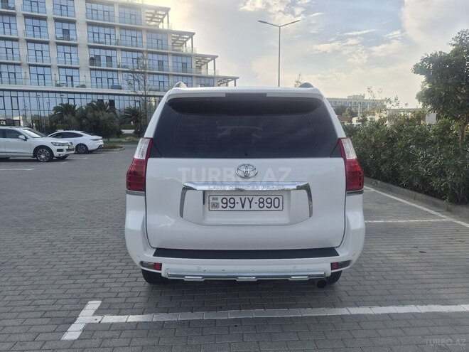 Toyota Land Cruiser Prado 2010, 239,000 km - 2.7 l - Bakı