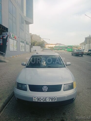 Volkswagen Passat 2001, 447,000 km - 1.8 l - Bakı