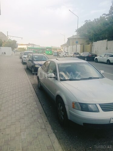 Volkswagen Passat 2001, 447,000 km - 1.8 l - Bakı