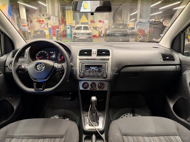 Volkswagen Polo 2019, 233,000 km - 1.6 l - Bakı