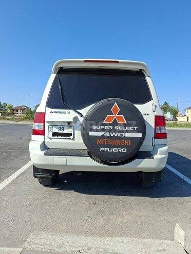Mitsubishi Pajero io 2004, 252,000 km - 2.0 л - Bakı