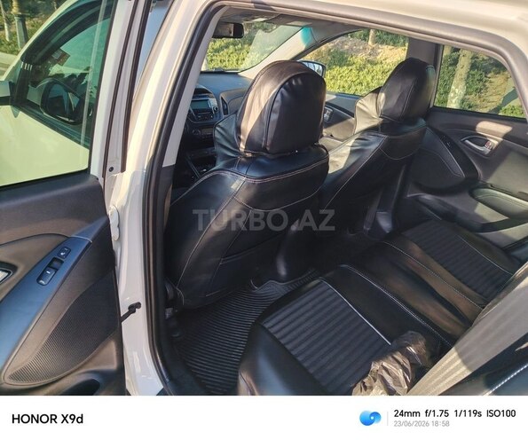 Hyundai ix35 2013, 200,000 km - 2.0 l - Şirvan