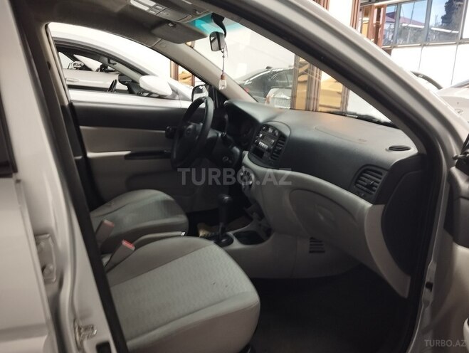 Hyundai Accent 2010, 220,000 km - 1.5 l - Bakı